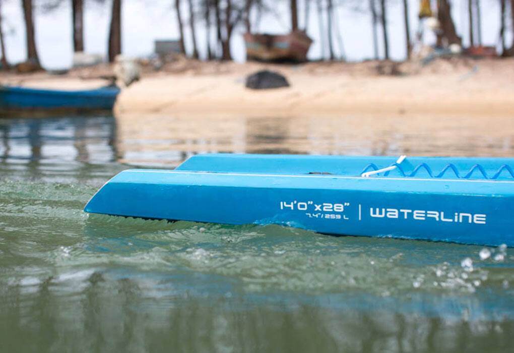 Starboard-SUP-Stand-Up-Paddleboard-Waterline-Key-Features-2020-Waterline-cutaway-tail
